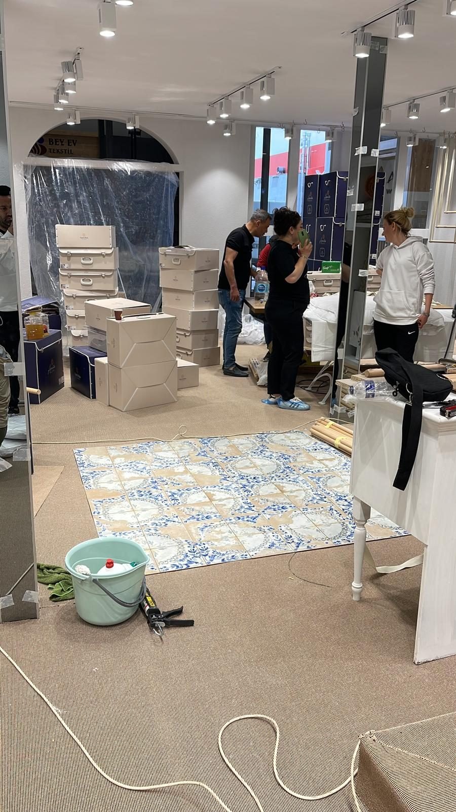 Apricitas Home — планировка магазина и детали – изображение